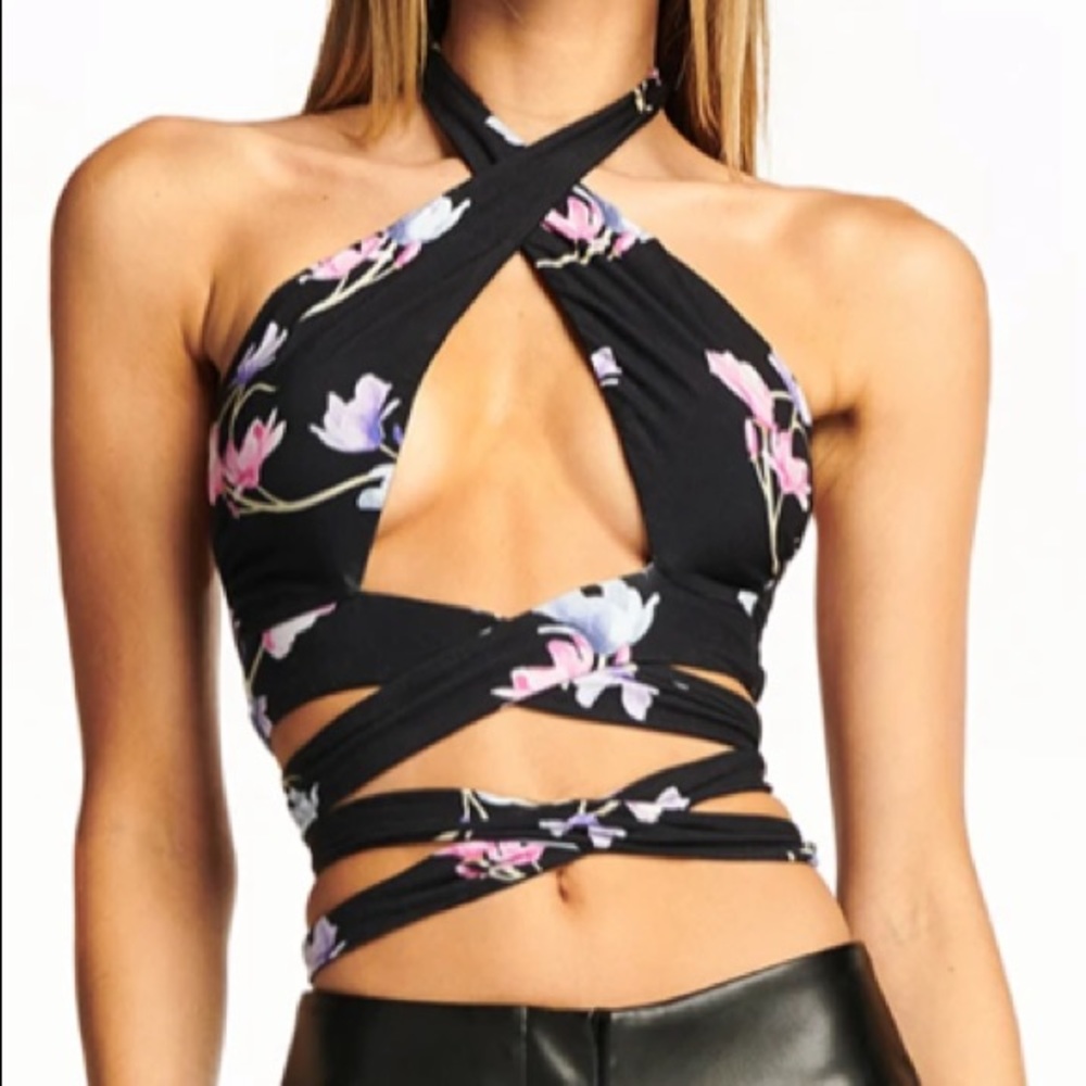 I AM GIA FLORAL WRAP TOP